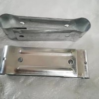 大棚配件厂现货供应大棚圆管双拱卡批发大棚双梁卡子